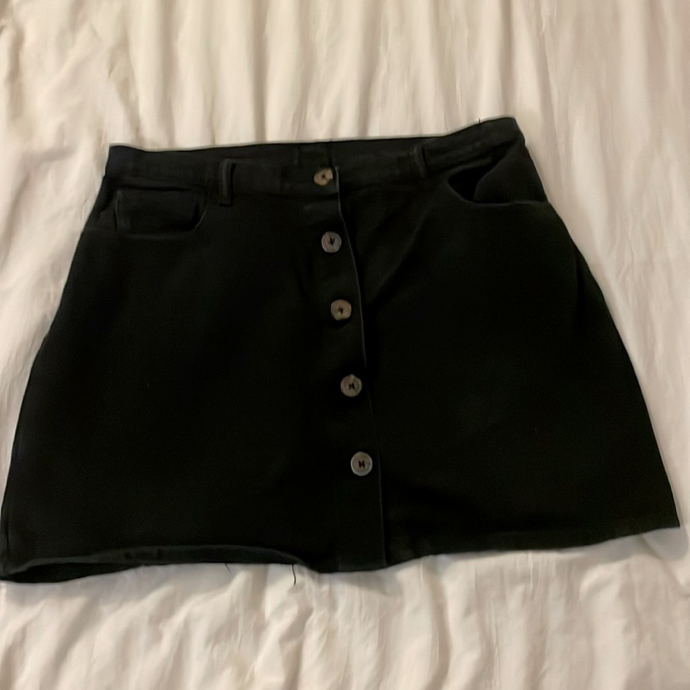 Cute high waisted jean skirt